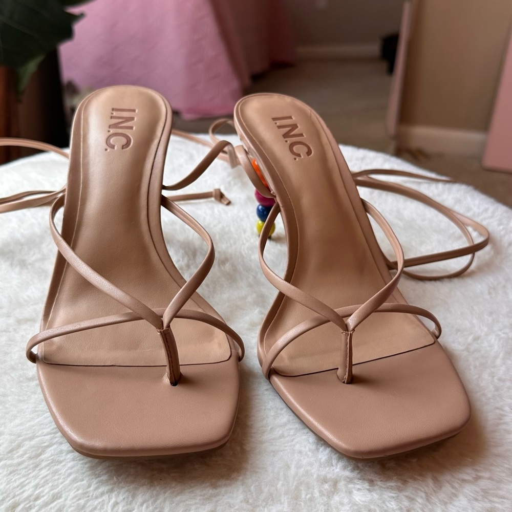 Wrapped heels